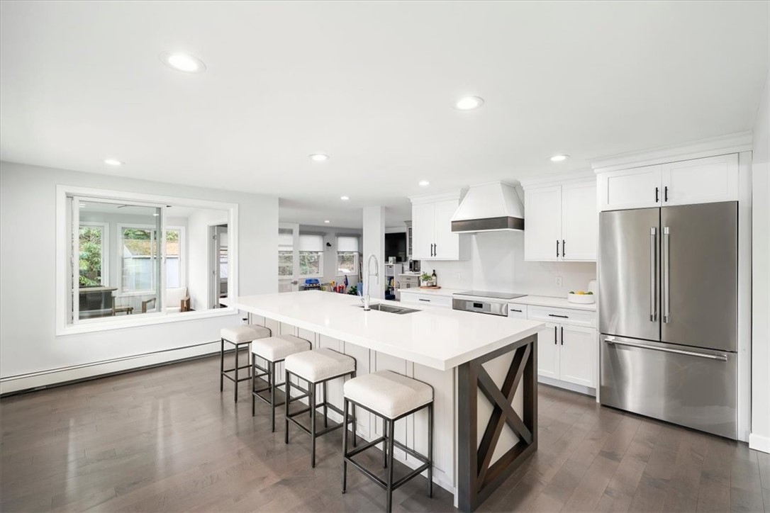 24 Breezy Knoll Road Smithfield, RI 02828 - Photo 11 of 37