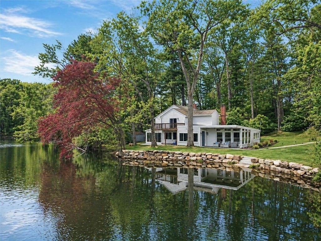 24 Breezy Knoll Road Smithfield, RI 02828 - Photo 2 of 37