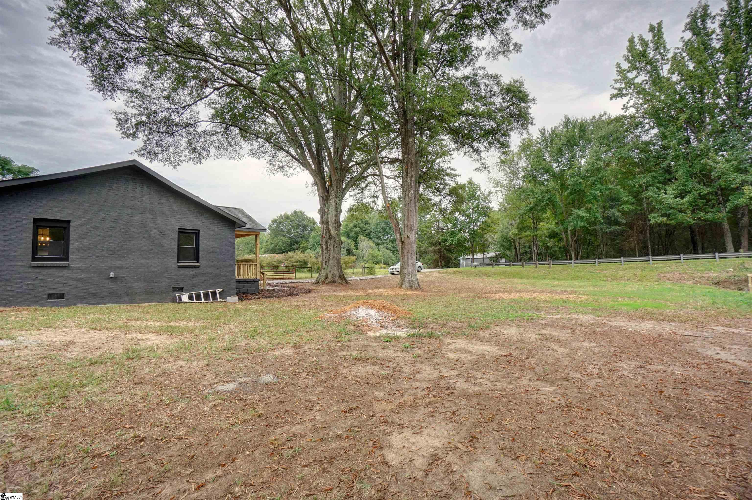 2050 Highway 418 Pelzer, SC 29669 - Photo 15 of 18