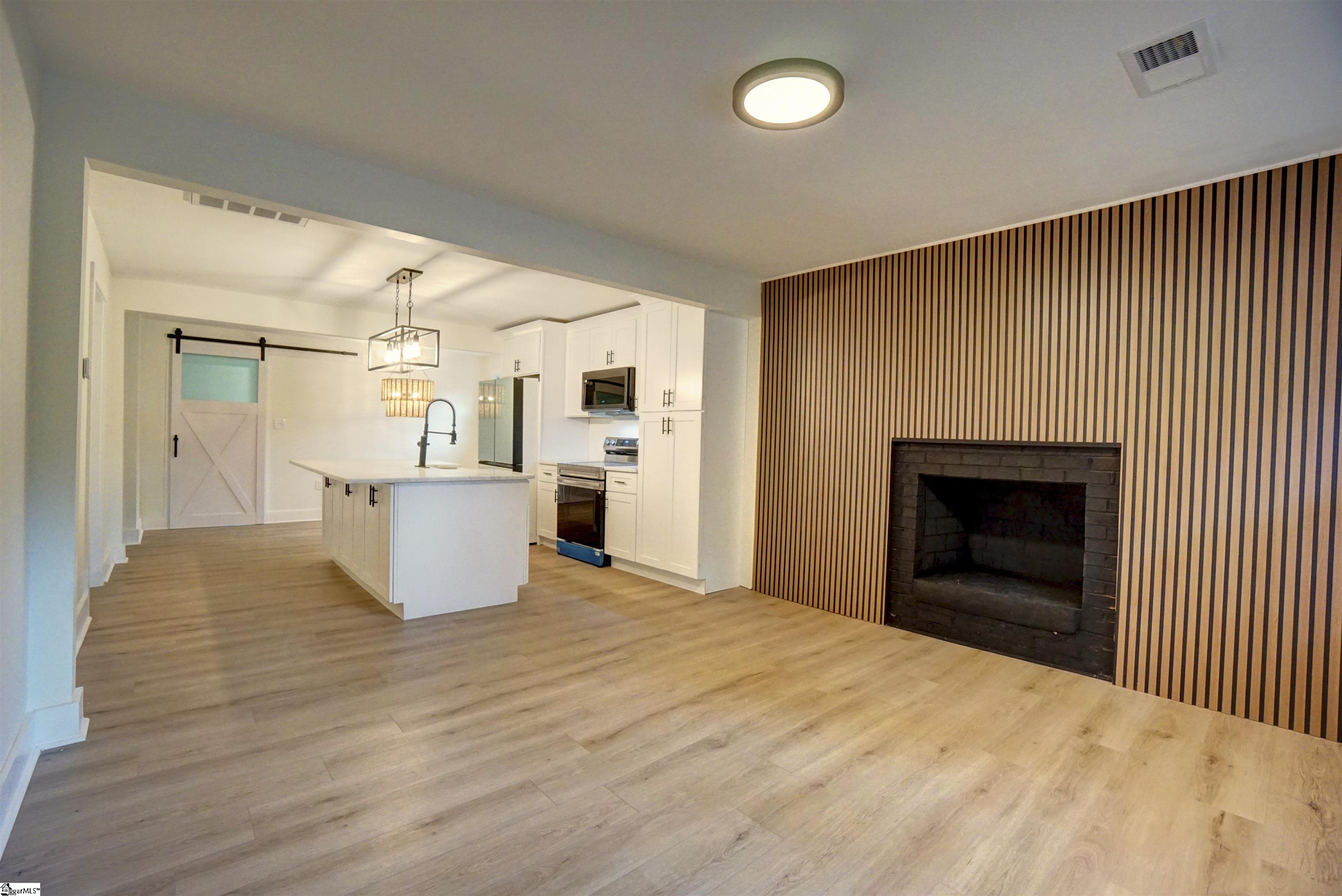 2050 Highway 418 Pelzer, SC 29669 - Photo 3 of 18