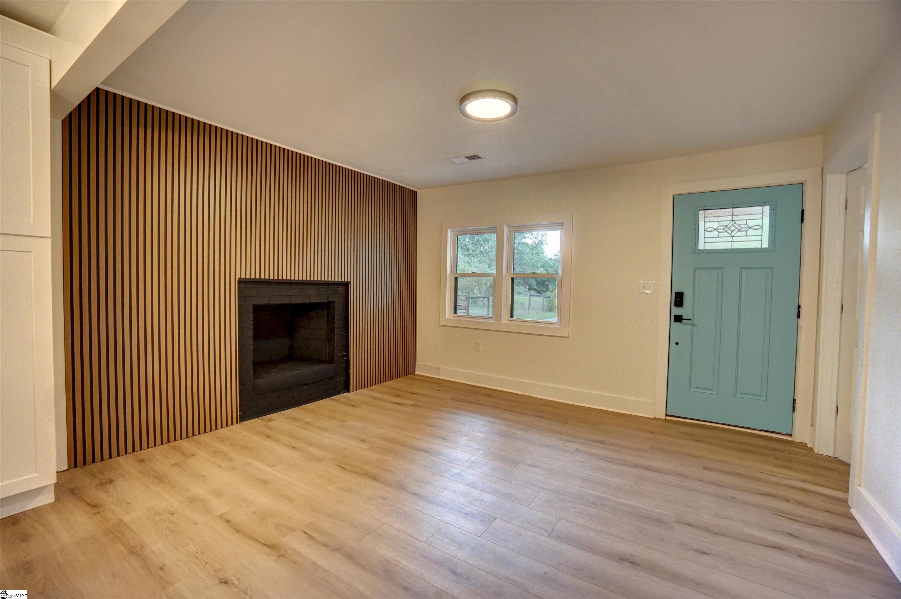 2050 Highway 418 Pelzer, SC 29669 - Photo 4 of 18