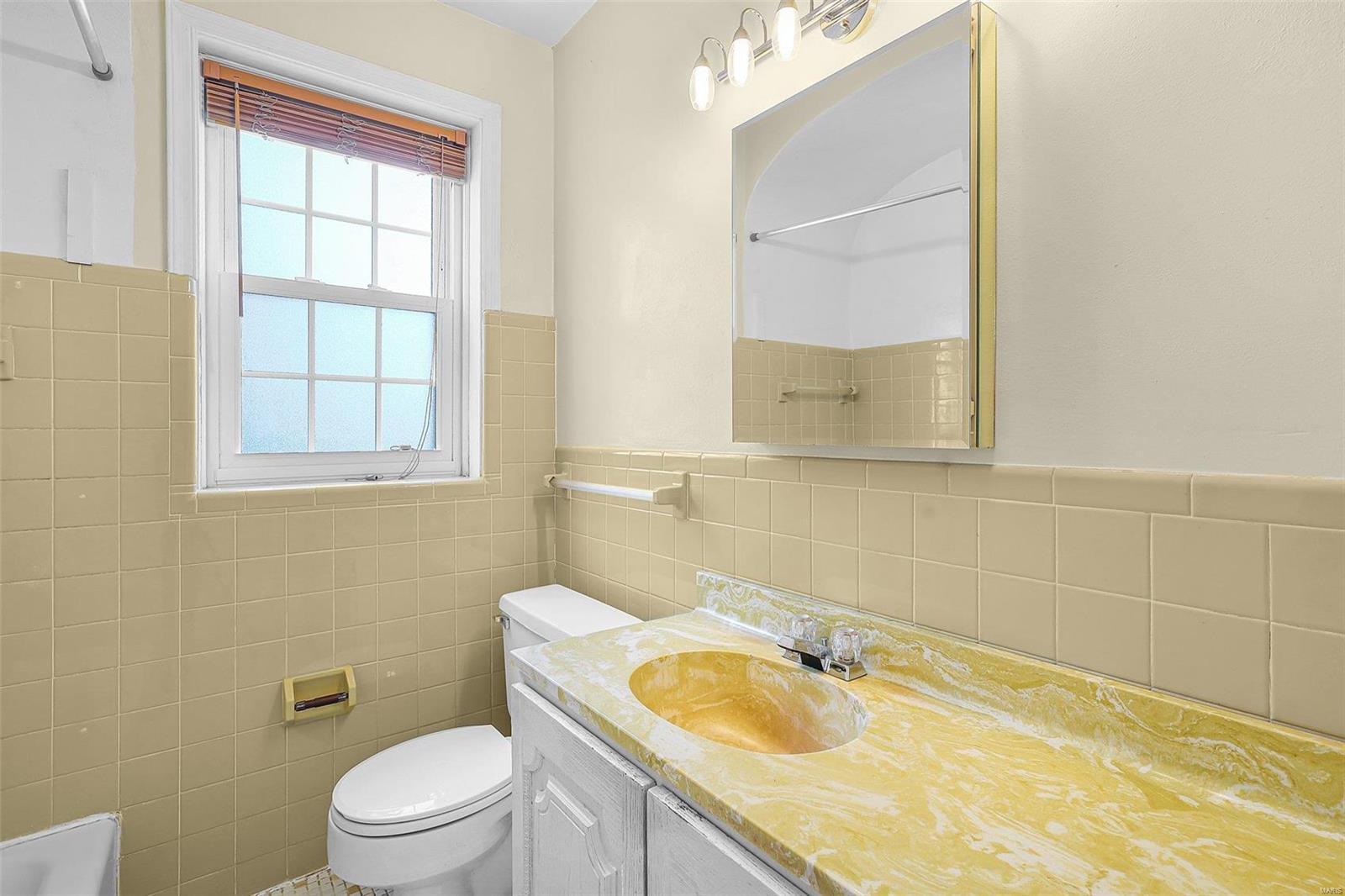 9717 Sappington Road St. Louis, MO 63128 - Photo 20 of 38