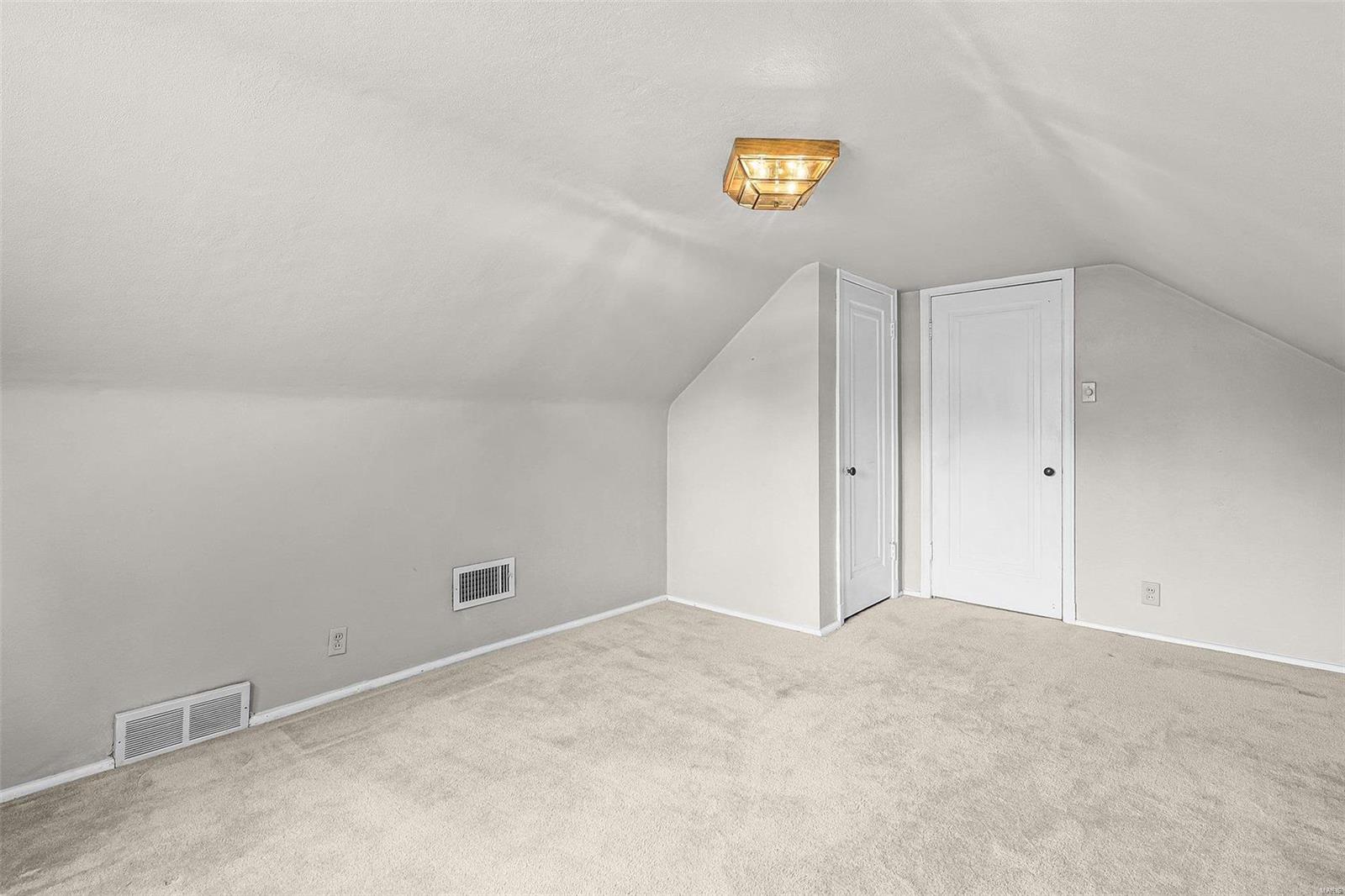 9717 Sappington Road St. Louis, MO 63128 - Photo 28 of 38