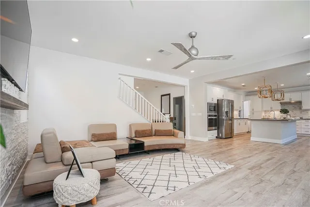 $949,000 | 4128 Pompia Way, Corona, CA 92883