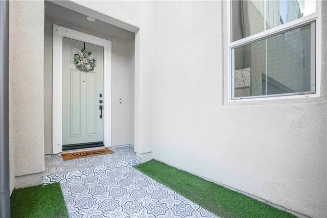 $949,000 | 4128 Pompia Way, Corona, CA 92883