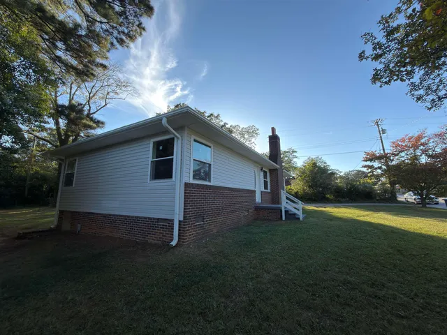 $174,900 | 507 Crestwood Place, Spartanburg, SC 29306