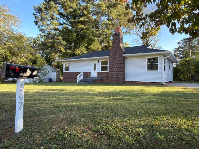$174,900 | 507 Crestwood Place, Spartanburg, SC 29306