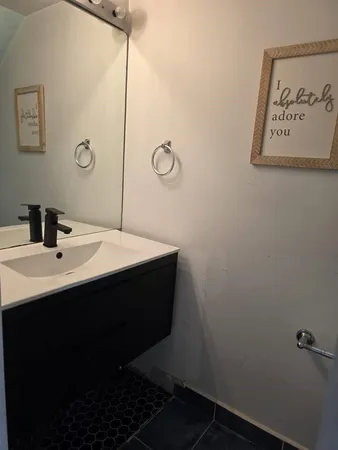 $3,150 | 1001 Three Islands Boulevard, Hallandale Beach, FL 33009