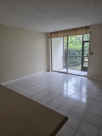 $3,150 | 1001 Three Islands Boulevard, Hallandale Beach, FL 33009