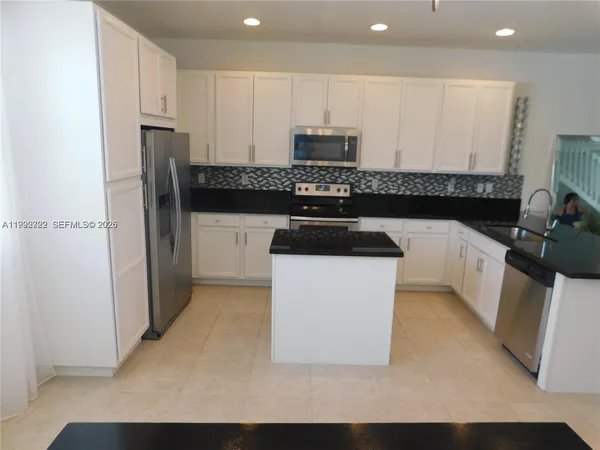 $3,600 | 11317 Southwest 15th Street, Unit 11317, Pembroke Pines, FL 33025