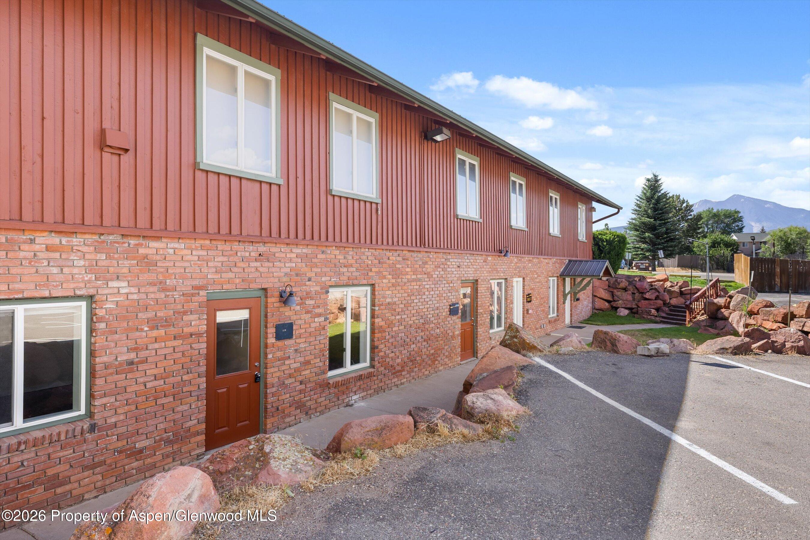 1101 Village Road, Unit LL3B Carbondale, CO 81623 - Photo 20 of 22 01-1101VillageRd_UnitLL3B_2606_2654