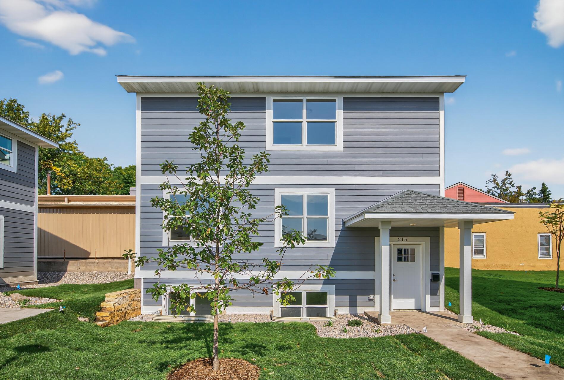 215 North Walnut Street Chaska, MN 55318 - Photo 1 of 28