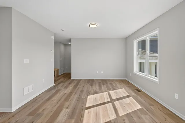 $249,900 | 215 North Walnut Street, Chaska, MN 55318