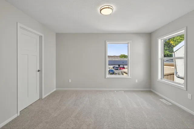 $249,900 | 215 North Walnut Street, Chaska, MN 55318