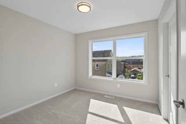 $249,900 | 215 North Walnut Street, Chaska, MN 55318