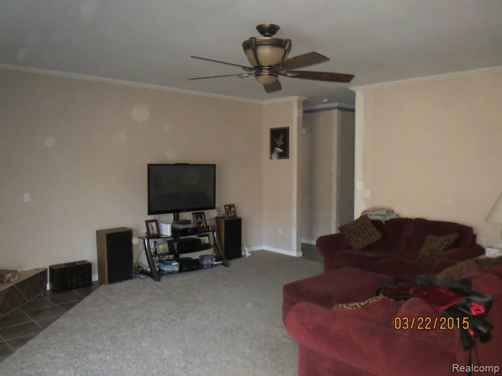 7900 West Newburg Road Carleton, MI 48117 - Photo 26 of 62 IMG_6000.jpg