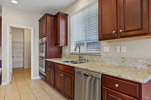 $700,000 | 5282 Jacque Bell Lane, Fairfield, CA 94533