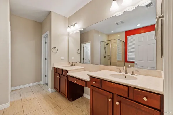 $700,000 | 5282 Jacque Bell Lane, Fairfield, CA 94533