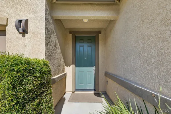 $700,000 | 5282 Jacque Bell Lane, Fairfield, CA 94533