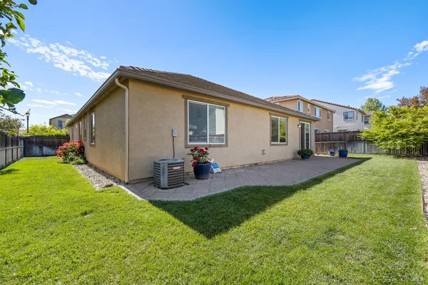 $700,000 | 5282 Jacque Bell Lane, Fairfield, CA 94533