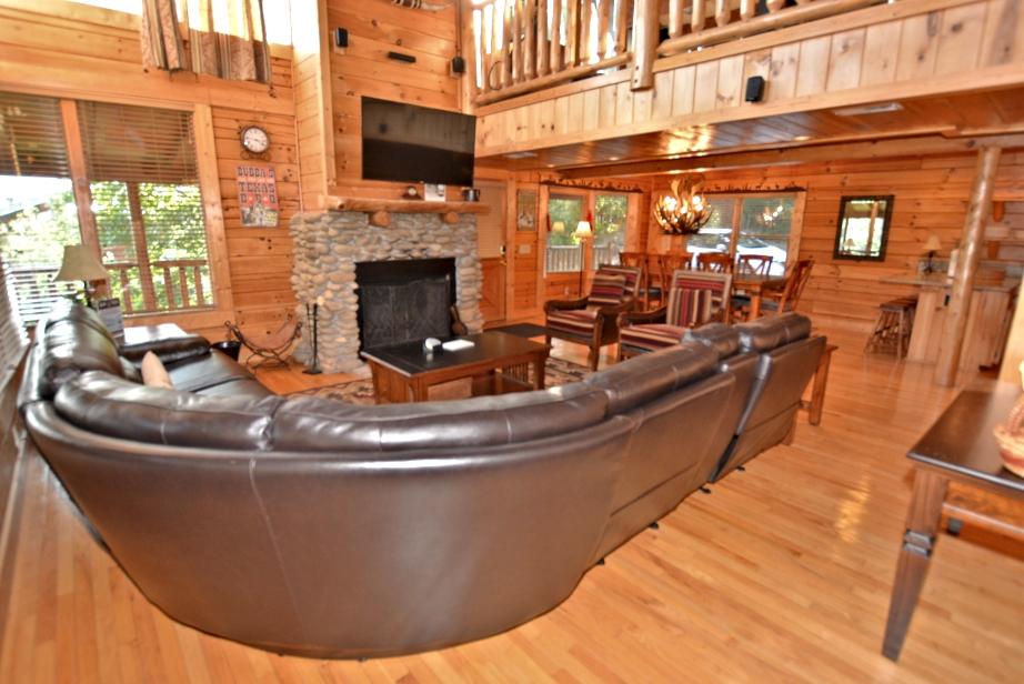 3535 Carsons Ridge Way Sevierville, TN 37862 - Photo 8 of 32 H
