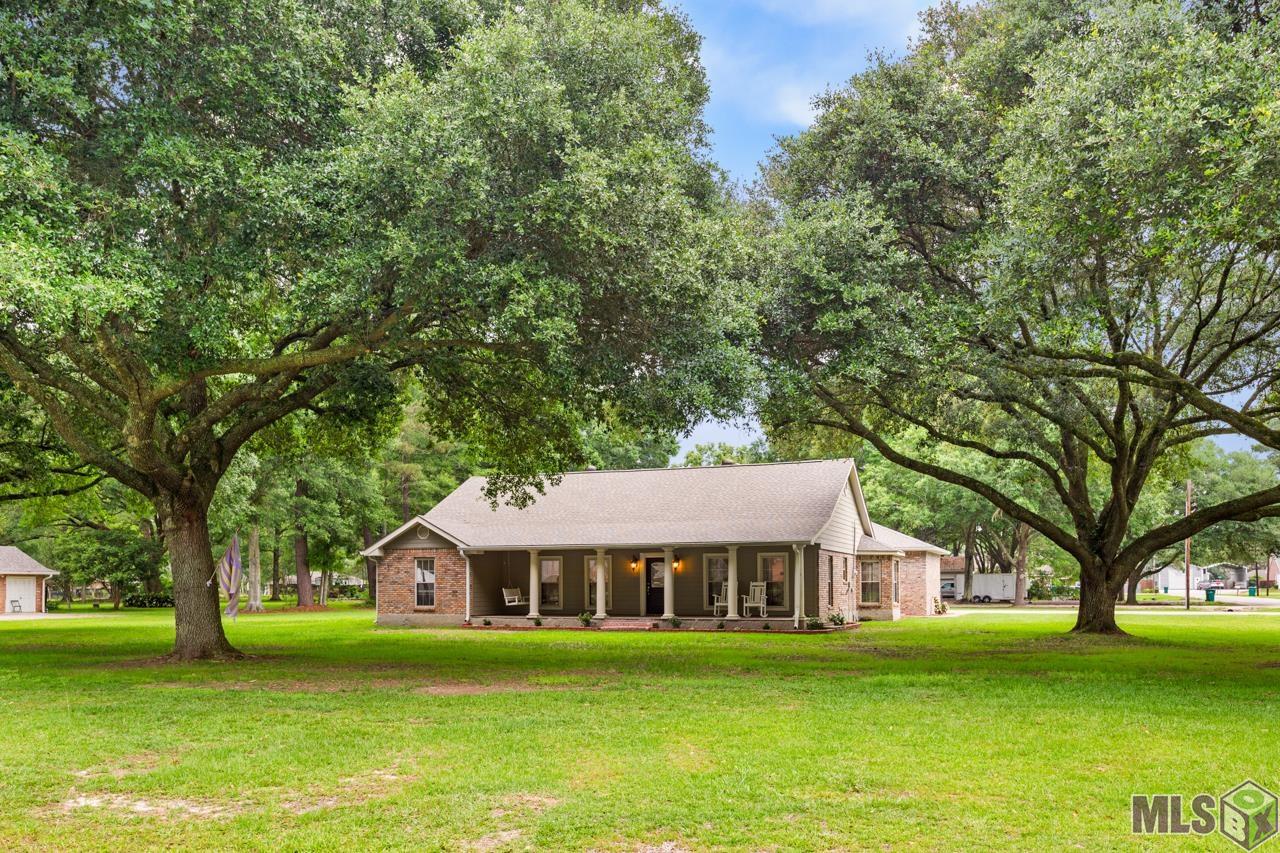 12847 Pleasant Ridge Drive Walker, LA 70785 - Photo 1 of 31