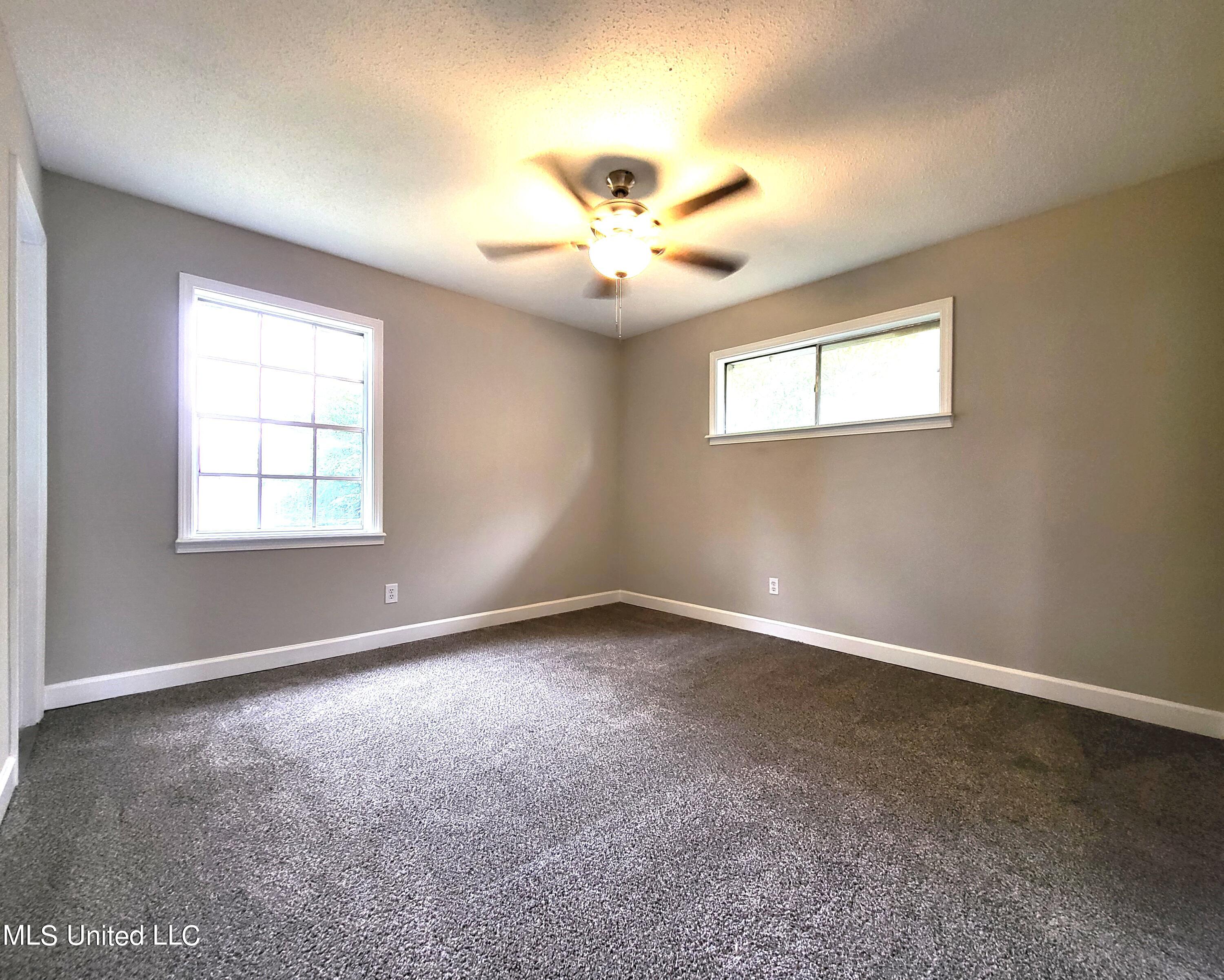 104 Ralph Drive Gulfport, MS 39503 - Photo 13 of 22 20220906_093642