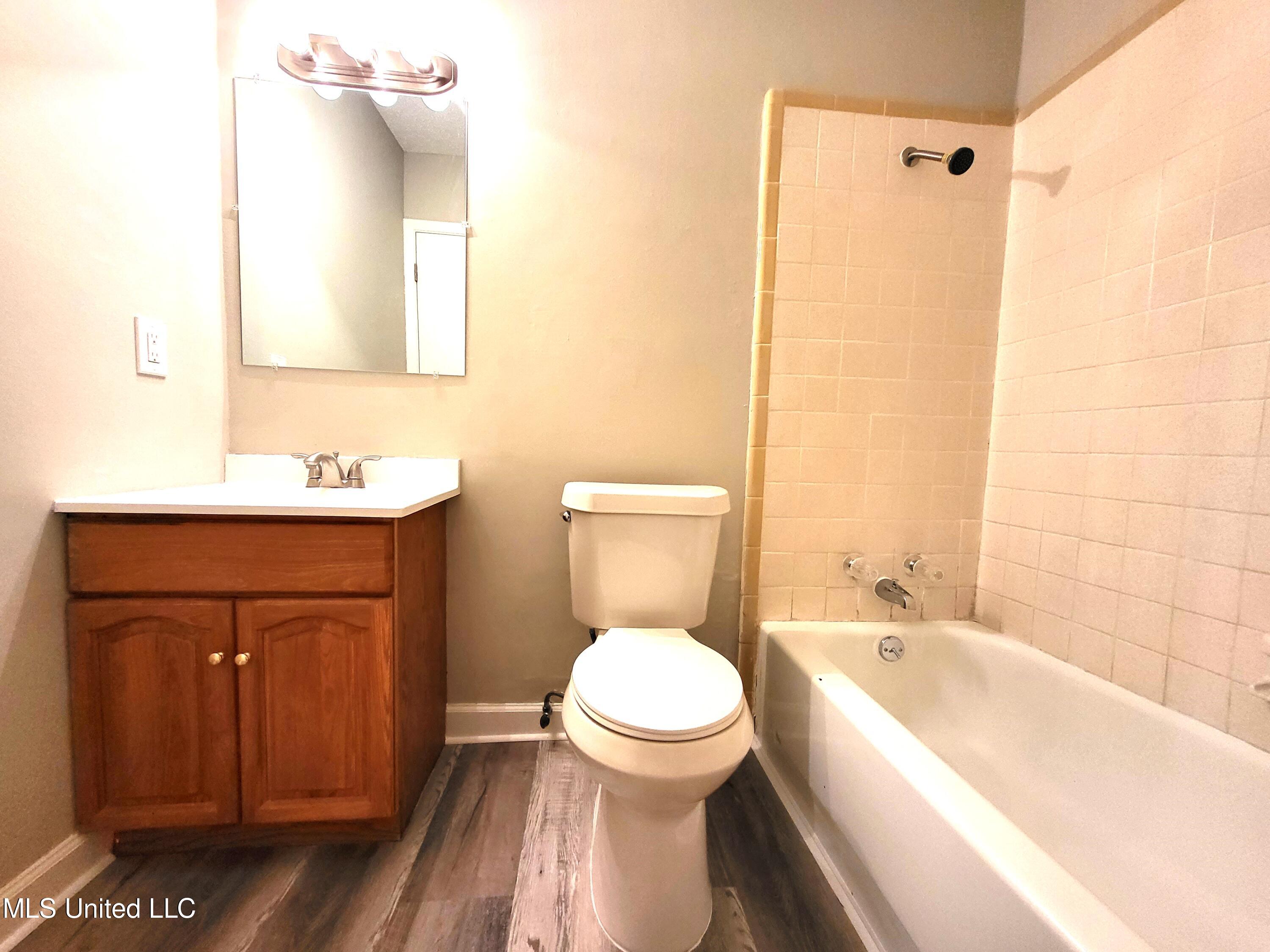 104 Ralph Drive Gulfport, MS 39503 - Photo 17 of 22 20220906_094910