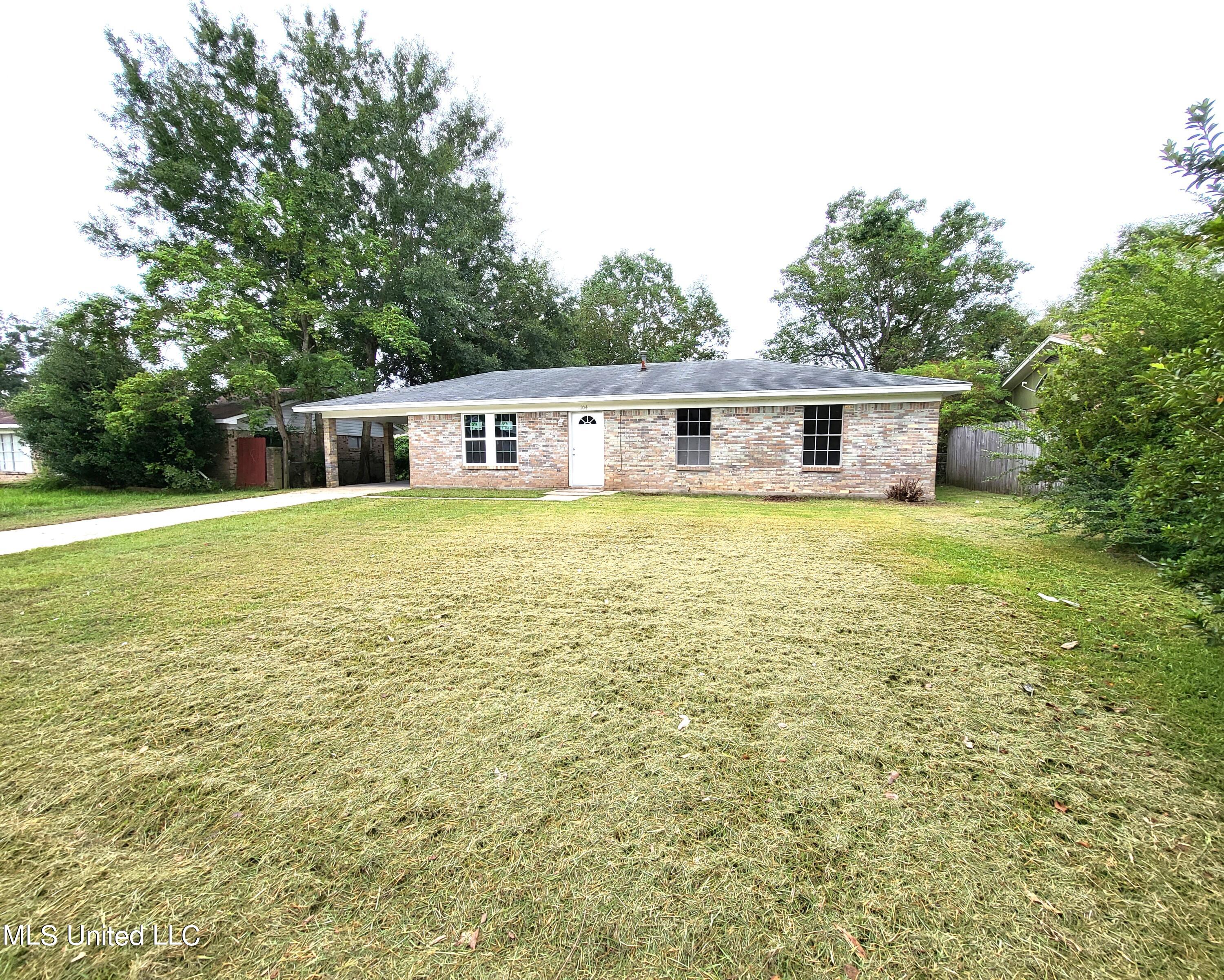 104 Ralph Drive Gulfport, MS 39503 - Photo 22 of 22 20220906_093127
