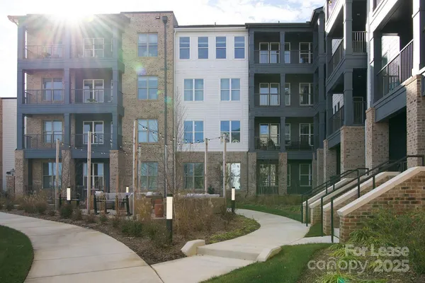 $1,785 | 6010 Jasmine Lane, Unit A2, Charlotte, NC 28262