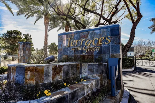 $2,300 | 9108 Vista Greens Way, Unit 104, Las Vegas, NV 89134