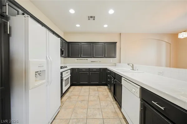 $2,300 | 9108 Vista Greens Way, Unit 104, Las Vegas, NV 89134