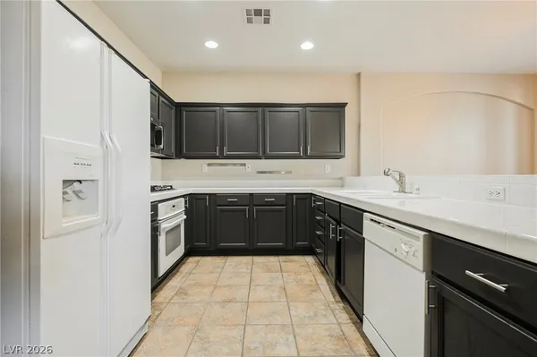 $2,300 | 9108 Vista Greens Way, Unit 104, Las Vegas, NV 89134