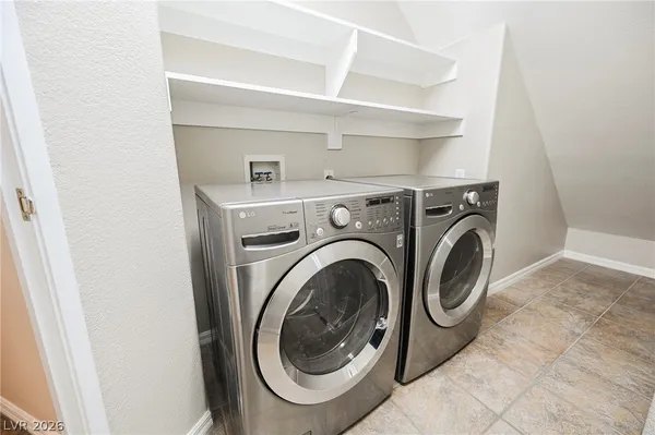 $2,300 | 9108 Vista Greens Way, Unit 104, Las Vegas, NV 89134