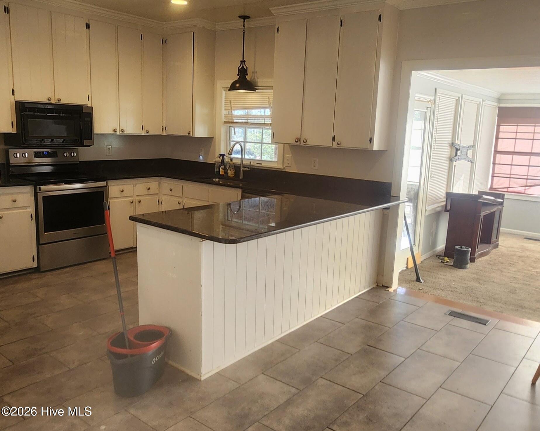 3806 Appleton Way Wilmington, NC 28412 - Photo 6 of 21 20260119_143105
