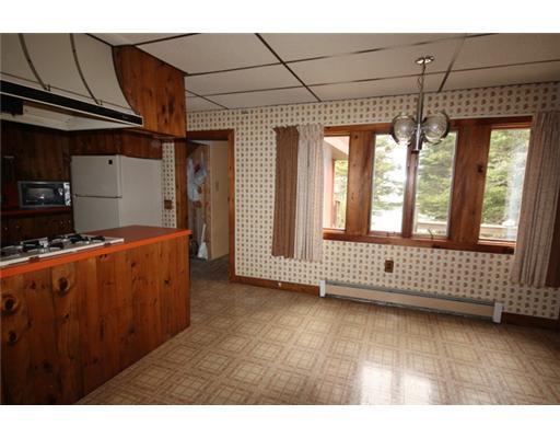 315 East Point Road Swans Island, ME 04685 - Photo 10 of 15 Dining Room.