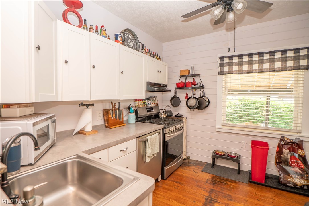 1302 Fulton Road Northwest Canton, OH 44703 - Photo 7 of 37