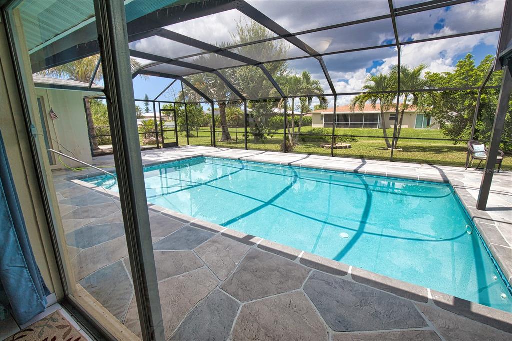 12 Golfview Road Rotonda West, FL 33947 - Photo 10 of 71 Gallery Image 10