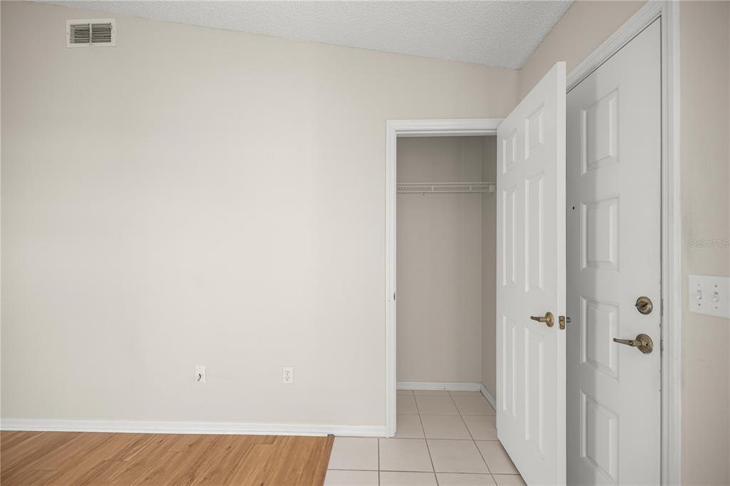 8478 Southwest 61st Terrace Road Ocala, FL 34476 - Photo 11 of 39 a view of an empty room