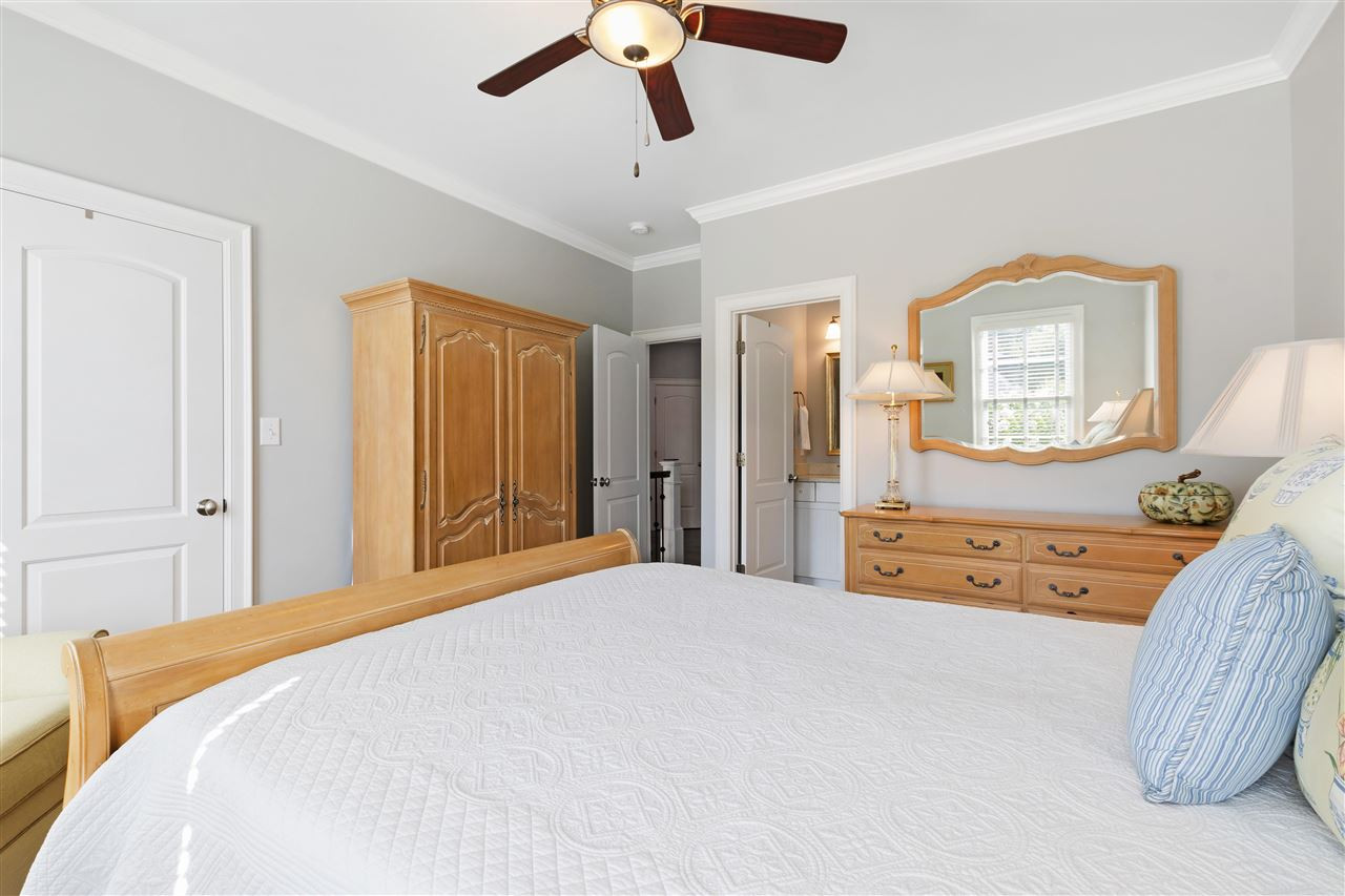 2013 Vinnings Place Raleigh, NC 27608 - Photo 17 of 30 Bedroom 3