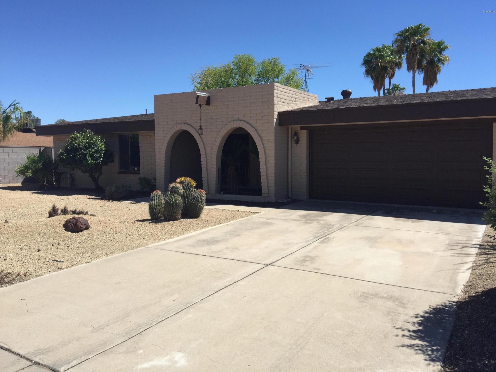 4215 West Redfield Road Phoenix, AZ 85053 - Photo 12 of 41 IMG_8616
