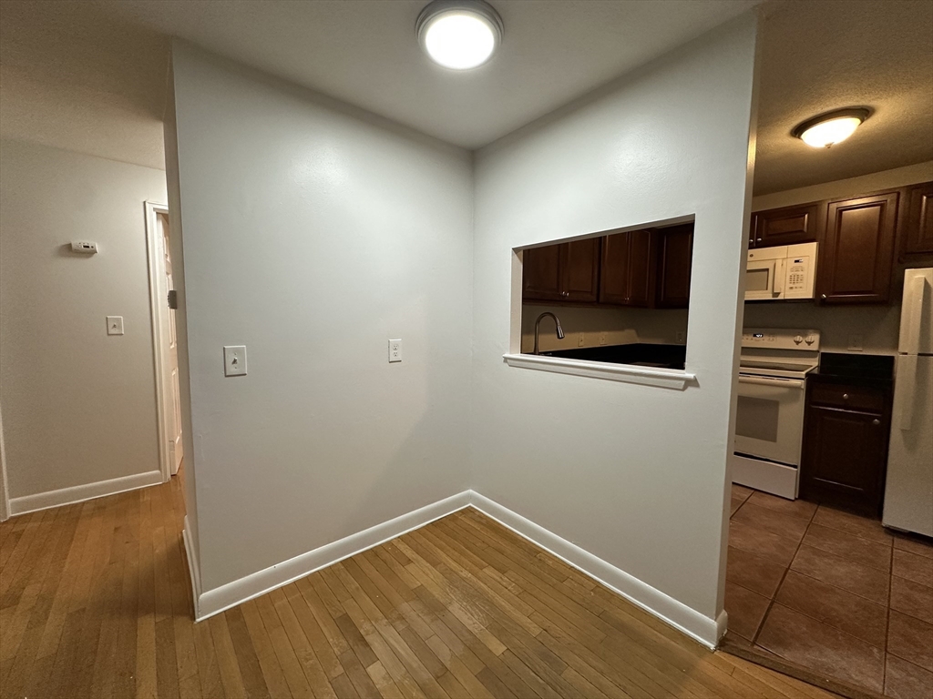 32 Annese Road, Unit 7 Chelsea, MA 02150 - Photo 3 of 14
