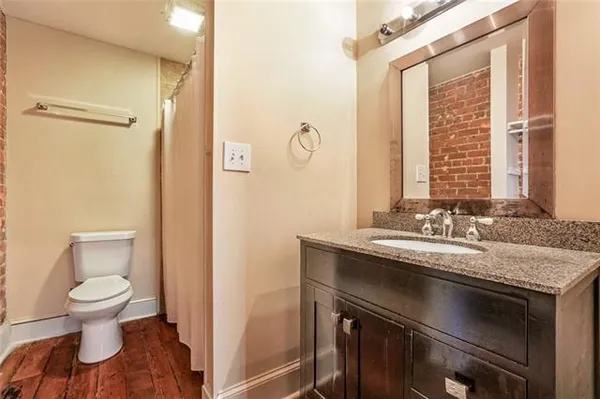 $1,750 | 137 Carondelet Street, Unit 404, New Orleans, LA 70130