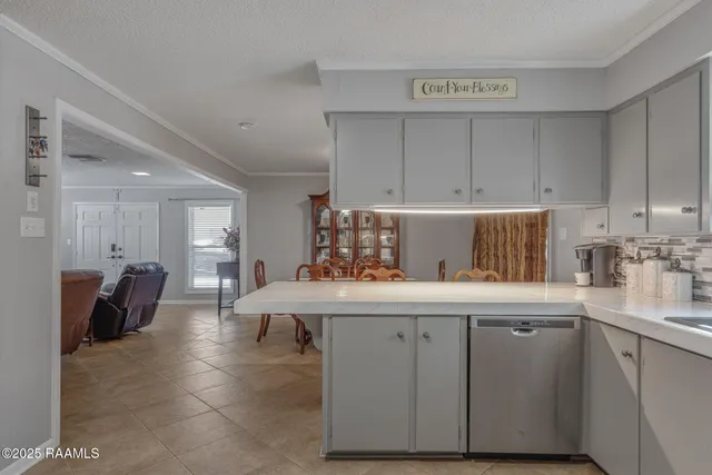 $289,900 | 207 North William Drive, Lafayette, LA 70506