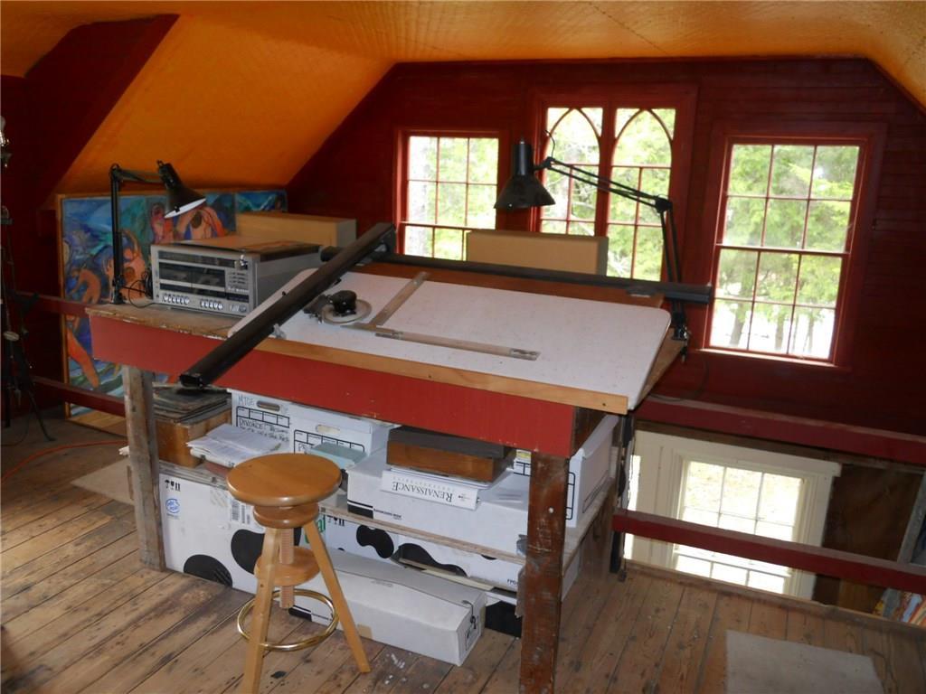424 Pendleton Point Road Islesboro, ME 04848 - Photo 15 of 26 Office loft