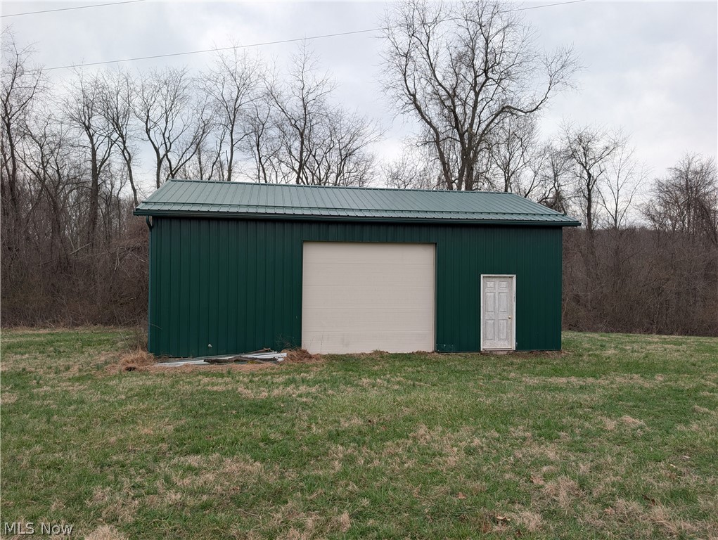 66323 Lake Road Cambridge, OH 43725 - Photo 6 of 44