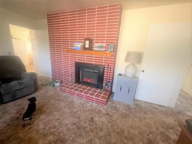 504 Harding Circle Salinas, CA 93906 - Photo 4 of 16 a view of a livingroom with furniture and a fireplace
