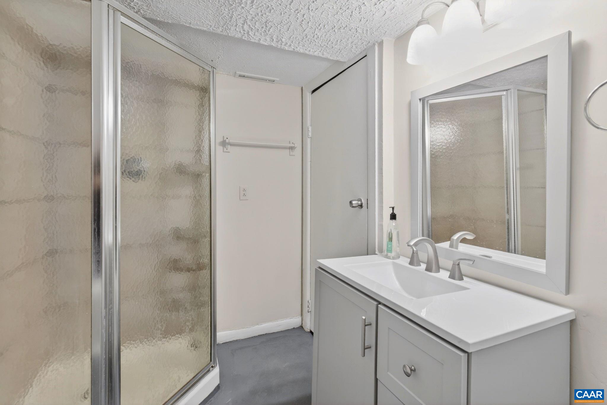 316 Carlton Road Charlottesville, VA 22902 - Photo 19 of 36 Gallery Image 19