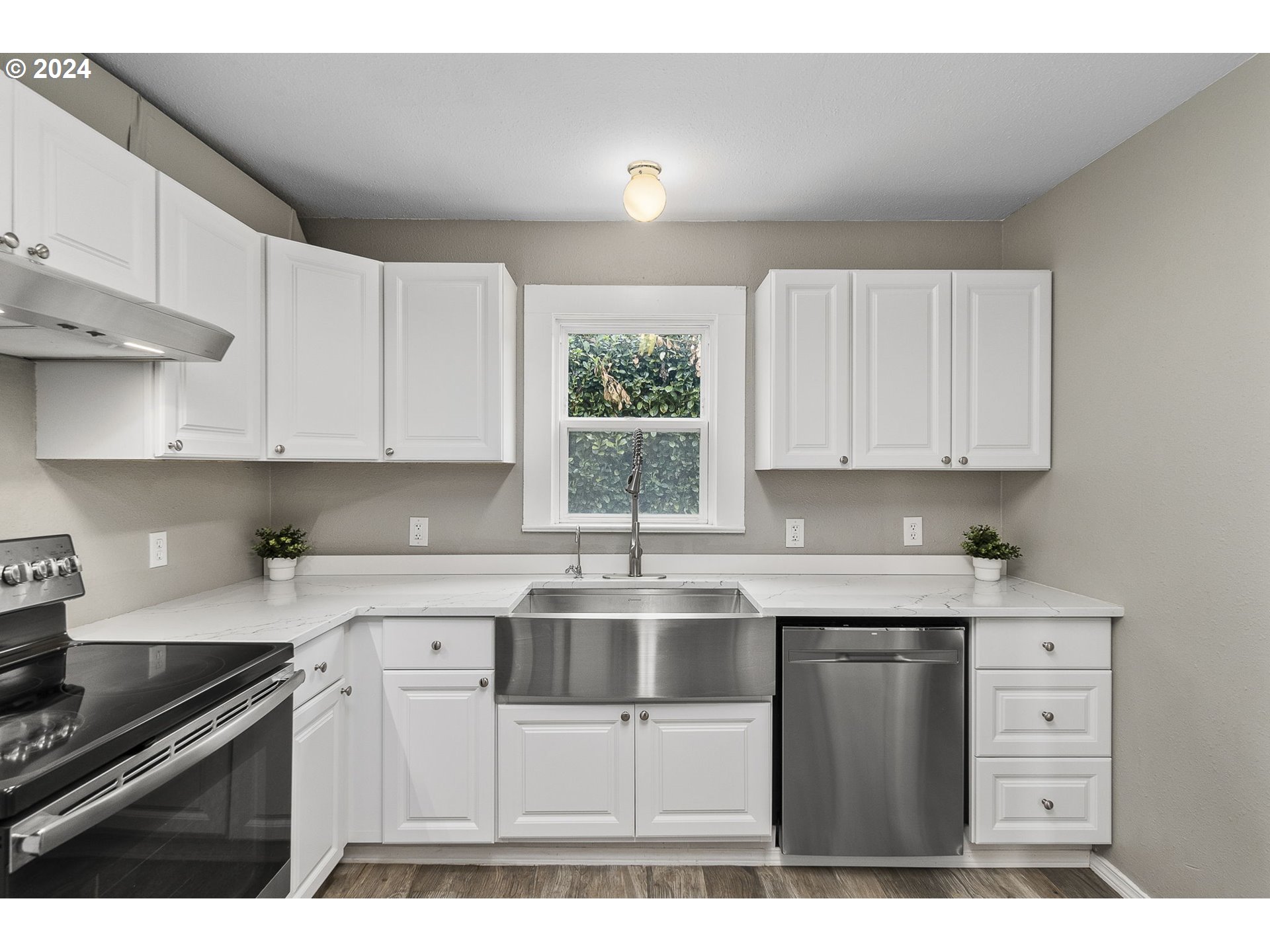 165 South Vernonia Road St. Helens, OR 97051 - Photo 12 of 32 Gallery Image 12
