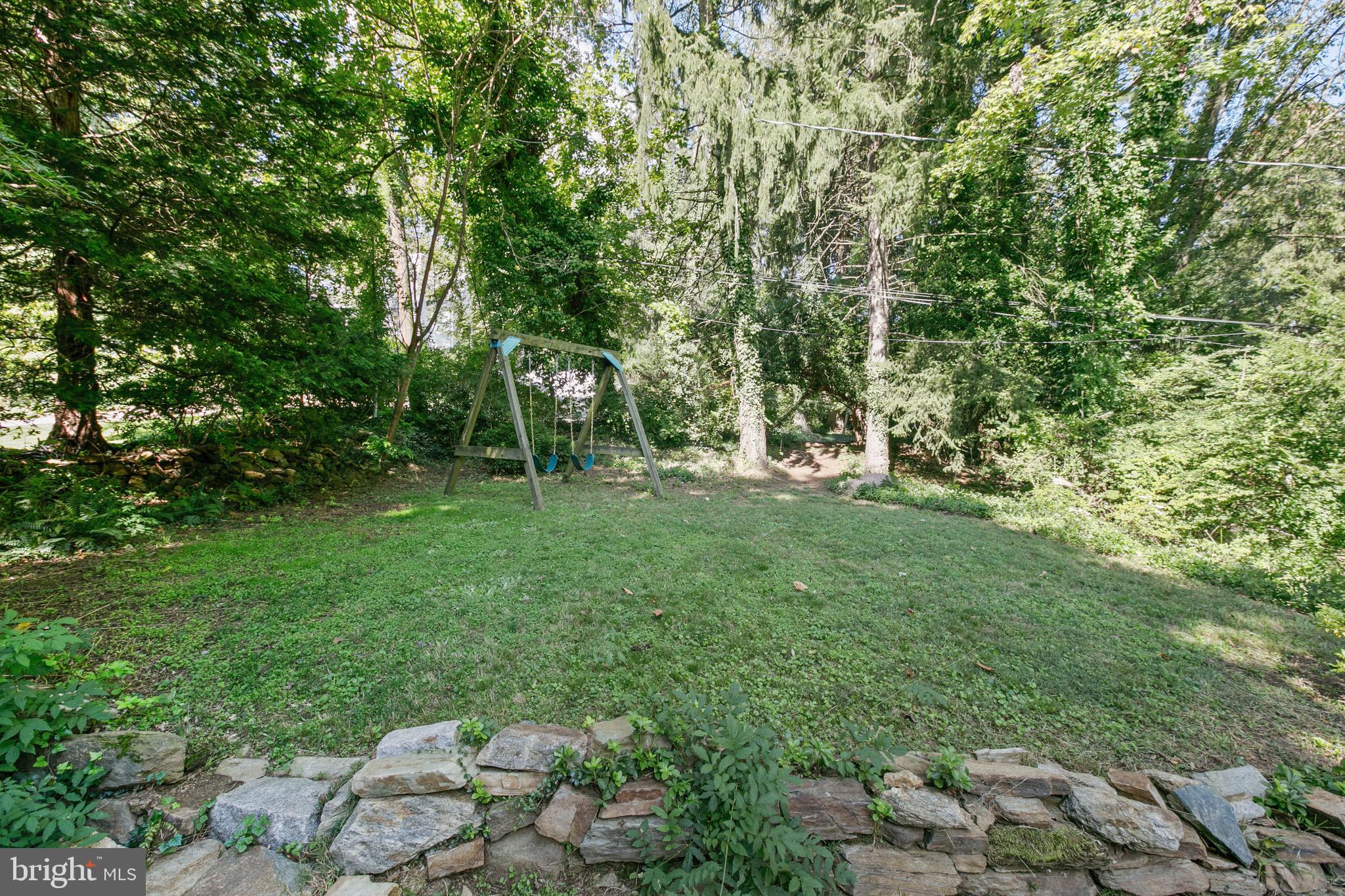 900 Navy Road Towson, MD 21204 - Photo 57 of 78 Top yard (access avail from Army Rd)